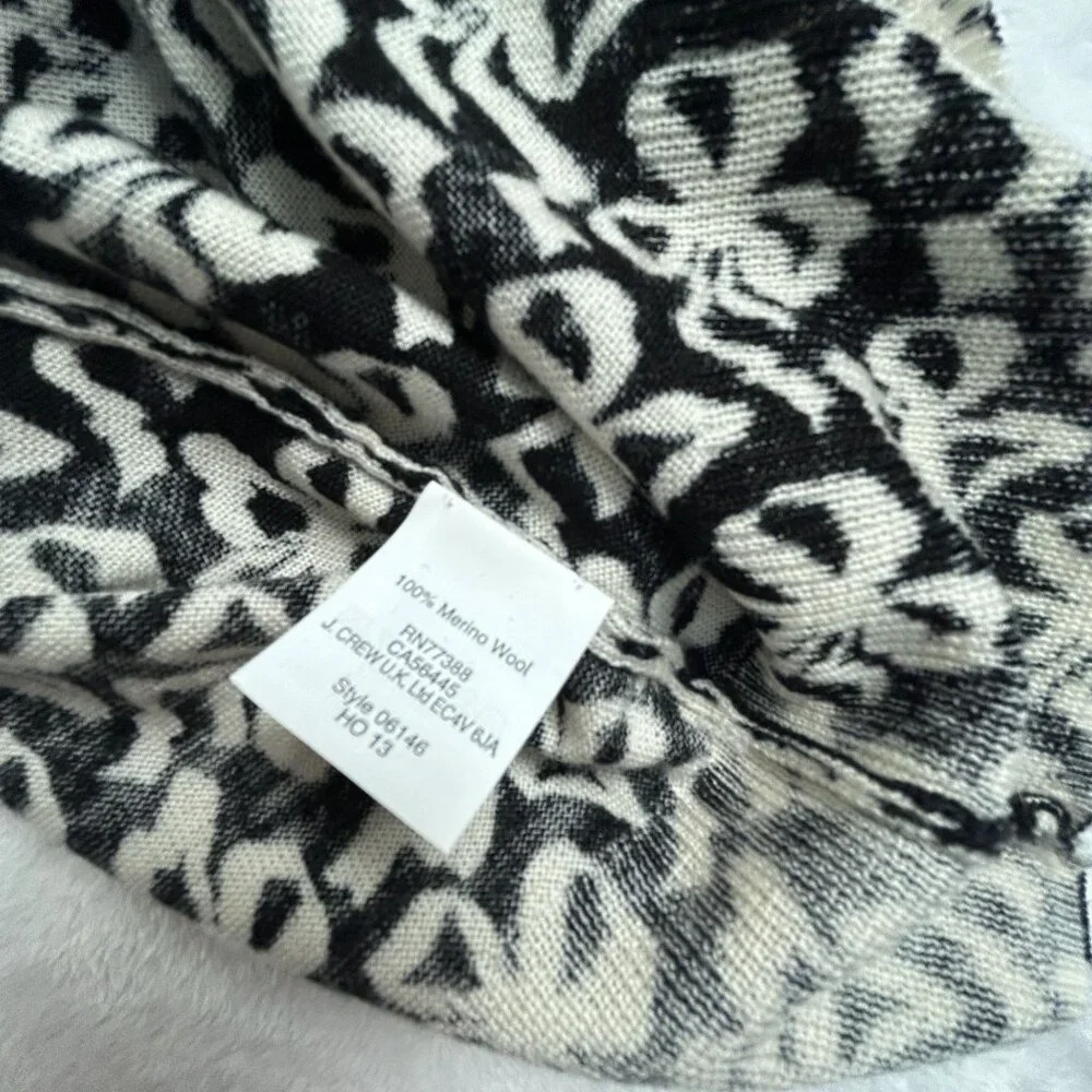 J. Crew Womens Black & Cream Bow Pattern Merino Wool Pullover Sweater Medium